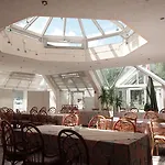 Hotel-restaurant Zum Kirschbaum וירצבורג