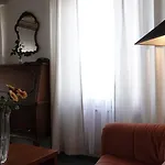 Hotel-restaurant Zum Kirschbaum מלון 3*