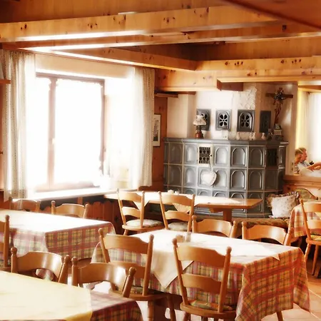 Hotel-restaurant Zum Kirschbaum 뷔르츠부르크