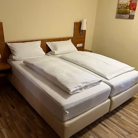 Hotel-restaurant Zum Kirschbaum 3* 뷔르츠부르크
