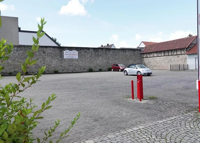 호텔 Hotel-restaurant Zum Kirschbaum 3*