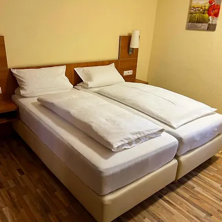 Hotel Hotel-restaurant Zum Kirschbaum