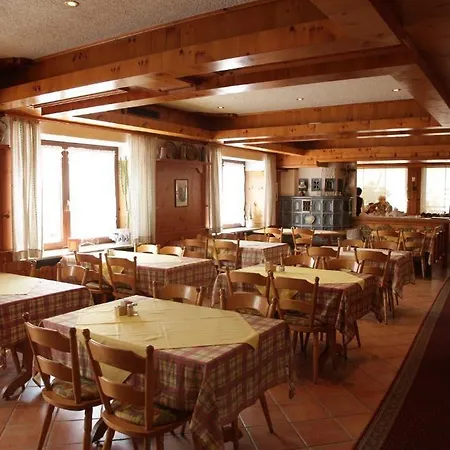 Hotel Hotel-restaurant Zum Kirschbaum
