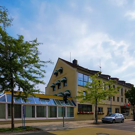 Hotel-restaurant Zum Kirschbaum 3*