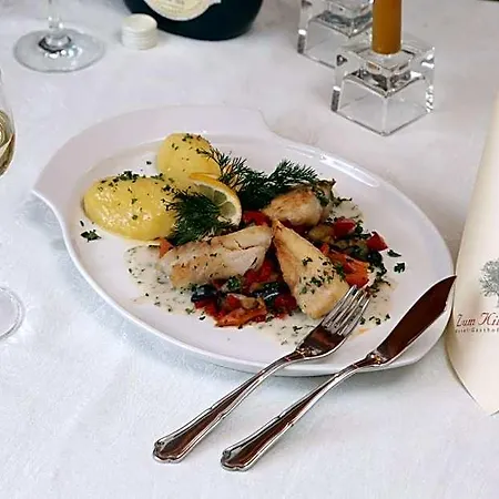 Отель Hotel-restaurant Zum Kirschbaum