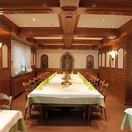 Hotel-restaurant Zum Kirschbaum 3* Würzburg